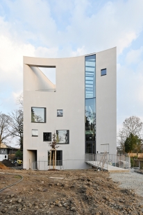 The design of the new library in Turnov refers to the Bohemian Paradise and will open in September - foto: Petr Šmídek, 2026