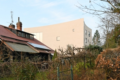 The design of the new library in Turnov refers to the Bohemian Paradise and will open in September - foto: Petr Šmídek, 2026