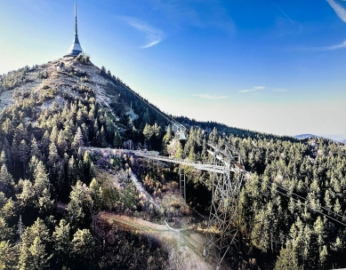The city leadership is not keen on building the controversial cable car mid-station on Ještěd - Mezistanice - foto: SIAL / Statutární město Liberec