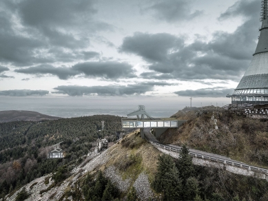 The city leadership is not keen on building the controversial cable car mid-station on Ještěd - foto: SIAL / Statutární město Liberec