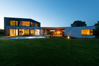 Single-layer brick masonry HELUZ as a sophisticated system without risks