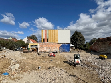 Ostopovice na Brněnsku dnes otevřely novou budovu školy místo dvouseleté - Fotografie z průběhu realizace - foto: Petr Šmídek, 2024