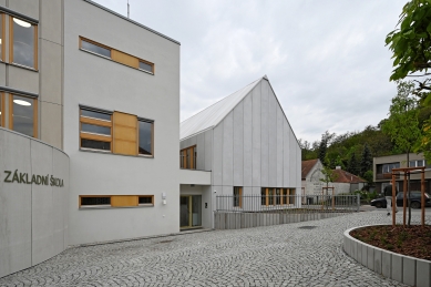 Ostopovice na Brněnsku dnes otevřely novou budovu školy místo dvouseleté - foto: Petr Šmídek, 2026