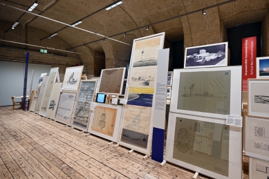 Neutralita rakouské poválečné architektury v AzW - foto: Petr Šmídek, 2026