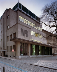 Poctu ČKA za rok 2026 získal Ladislav Lábus - Rekonstrukce Edisonovy transformační stanice, 2007, Praha - foto: ateliér Lábus AA