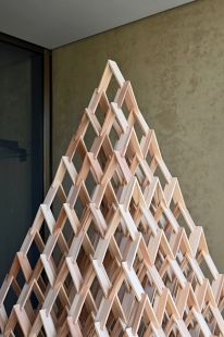 Kengo Kuma: The Magic of the Gaze by Erieta Attali - exhibition at Tchoban Foundation - foto: Petr Šmídek, 2026
