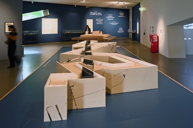 Daniel Libeskind: Between the Lines - 25 Years of the Jewish Museum in Berlin - foto: Petr Šmídek, 2026