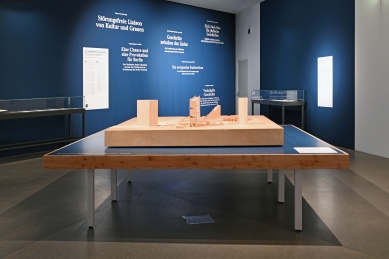 Daniel Libeskind: Between the Lines - 25 Years of the Jewish Museum in Berlin - foto: Petr Šmídek, 2026