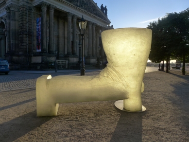 The film Public Space focuses on the works of František Skála in the landscape and in the city