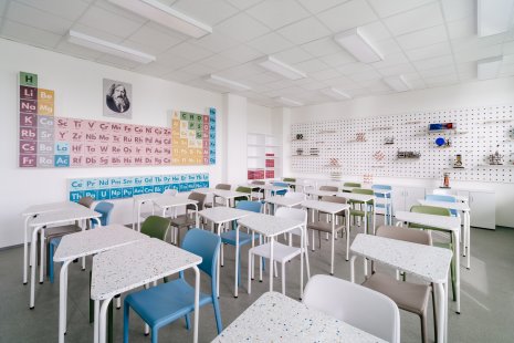 Plastic Guys at Škoda Auto: When Recycled Plastic Defines the Standards of Large Projects