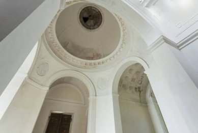 V Jemnici na Třebíčsku pokračuje restaurování interiéru šlechtického mauzolea