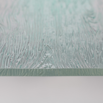The changing beauty of ornamental glass