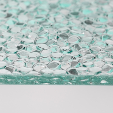 The changing beauty of ornamental glass