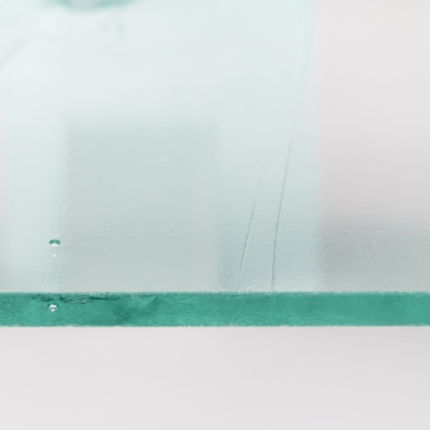 The changing beauty of ornamental glass - Certainly! Please provide the text you would like to have translated from Alt Deutsch to English, and I'll assist you with that.