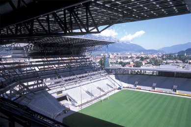 První Architekturloge v České republice - Fotbalový stadion Tivoli-Neu v Innsbrucku - foto: © Albert Wimmer