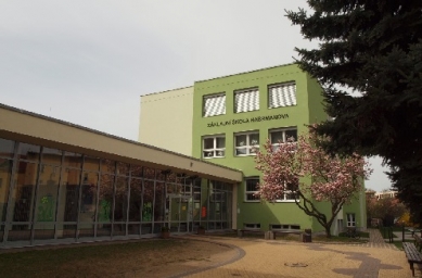 Hradec Králové upravil tendr na opravu školy za 223 mil. Kč, větší váhu má cena