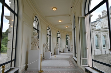 The Royal Palace in Brussels attracts visitors with its restored halls and decoration made from beetle exoskeletons
