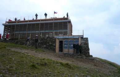 SNĚŽKA VYROSTLA: 1608 m n./ m. - foto: Kateřina Lopatová