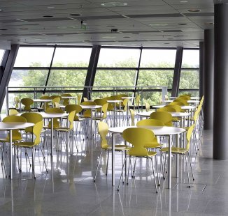Příběh skandinávské moderny I. - Arne Jacobsen, židle Mravenec - foto: Fritz Hansen
