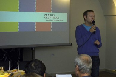 <html><head></head><body><p>Looking back at the meeting Planning versus architect</p></body></html> - Jakub F. Novák opens the second cycle of themed evenings Versus Architect. - foto: Michaela Dvořáková