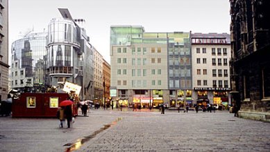 Druhé dílo Hanse Holleina na vídeňském Stephansplatz - foto: © Hans Hollein, Wien