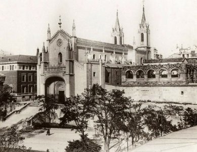 Věda, architekti a památky - <B>Madrid</B>: Klášter v roce 1929. - foto: Museo del Prado