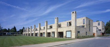 Stirling Prize 2008 - nominované stavby - Accordia, Cambridge, Feilden Clegg Bradley Studios /Alison Brooks Architects/Macreanor Lavington - foto: © Tim Crocker