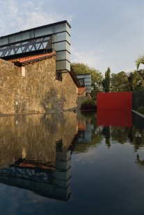 Lubetkinovou cenou byl oceněn olympijský stadion v Pekingu - Finalista: Britská ambasáda, Colombo, Srí Lanka - Richard Murphy Architects - foto: © Richard Murphy