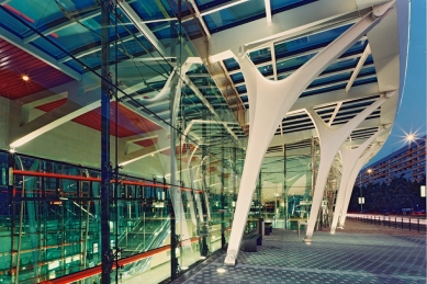 Stanice metra Střížkov získala Steel Design Award 2009 - foto: archiv České asociace ocelových konstrukcí