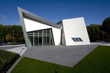 Grand Opening of the Villa Daniel Libeskind – New Admissions Building of RHEINZINK