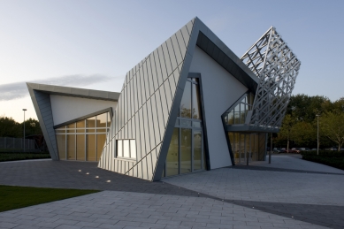 Slavnostní otevření vily Daniela Libeskinda – nové přijímací budovy RHEINZINKu