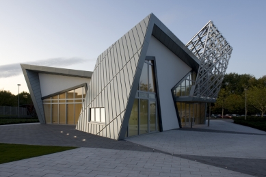 Grand Opening of the Villa Daniel Libeskind – New Admissions Building of RHEINZINK