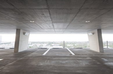 Parkovací dům v Miami od H&deM - foto: Nelson Garrido