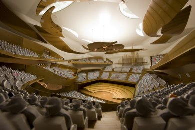 Projekt pařížské filharmonie od Jeana Nouvela - Dřevěný model koncertního sálu - foto: Nicolas Borel