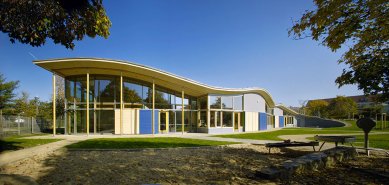 Jak dostat stavitelskou kulturu a architektonickou kvalitu ke klientům programu Zelená úsporám - Mateřská škola Heidenau