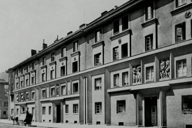 Královéhradecký architekt a urbanista Oldřich Liska - Oldřich Liska, obytné domy pro zaměstnance ředitelství ČSD v Hradci Králové, 1919-1921 - foto: archiv autora