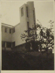 Královéhradecký architekt a urbanista Oldřich Liska - Oldřich Liska, evangelický kostel v Písařově, 1930 - foto: archiv autora