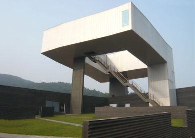 Muzeum umění a architektury v Nanjing od Stevena Holla - foto: Steven Holl Architects